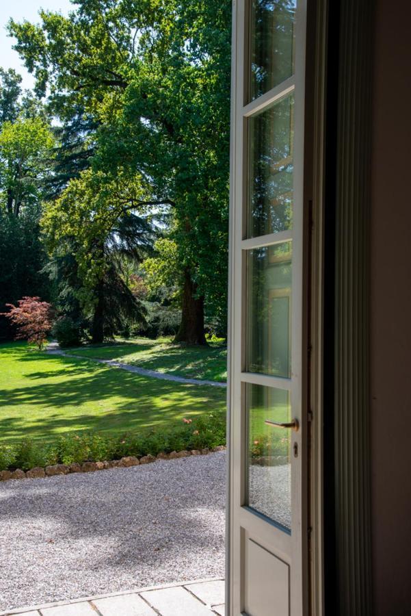 Villa Galimberti Maison De Charme Osnago Kültér fotó