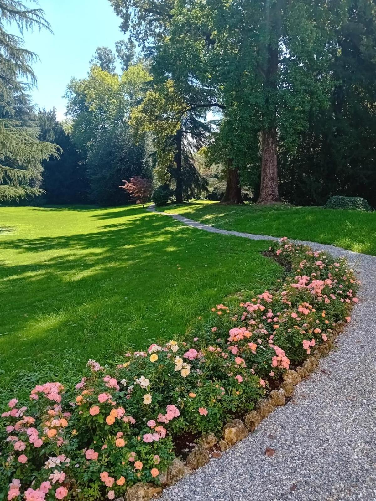 Villa Galimberti Maison De Charme Osnago Kültér fotó