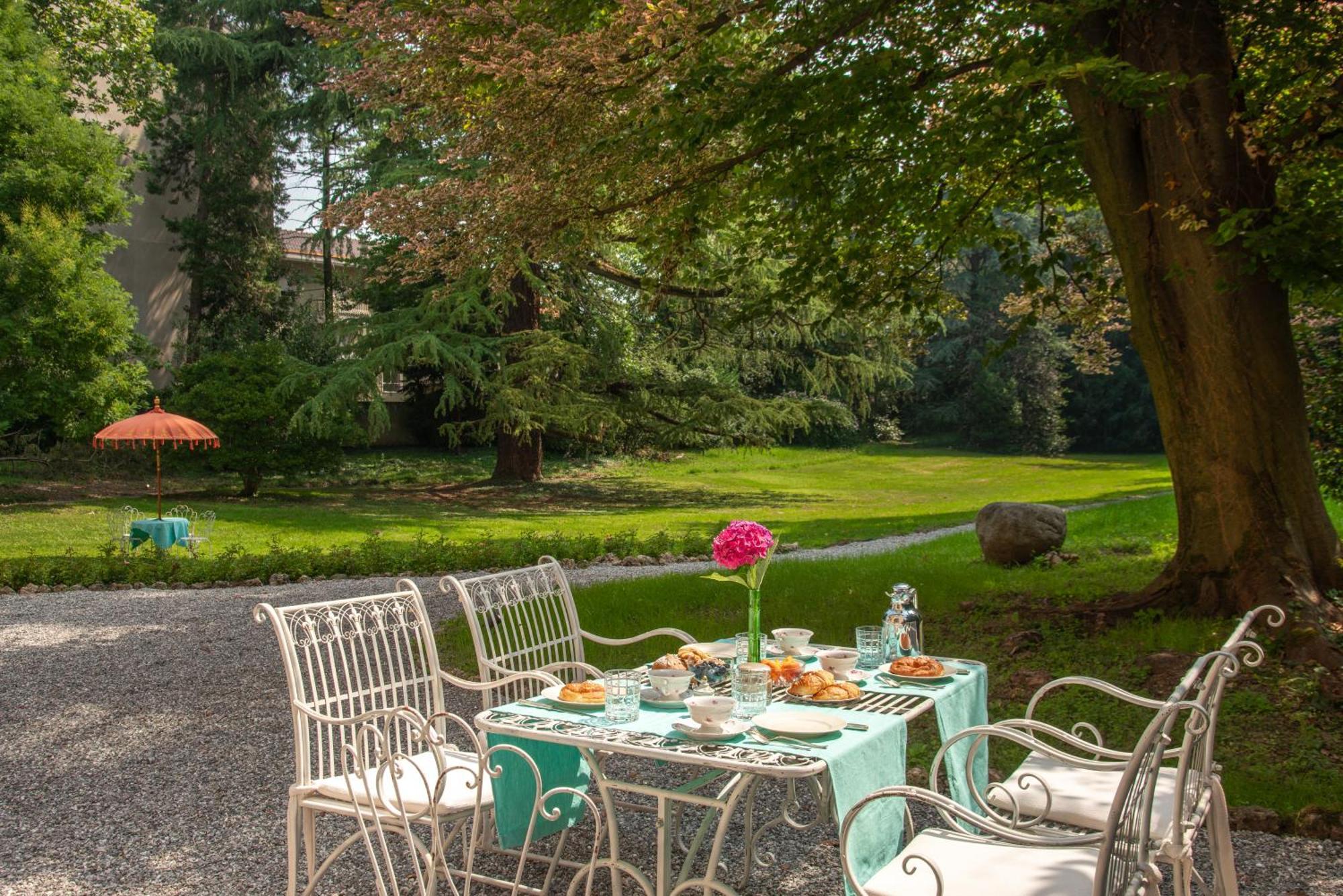 Villa Galimberti Maison De Charme Osnago Kültér fotó
